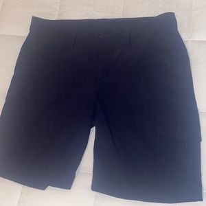 Eddie Bauer blue cargo shorts